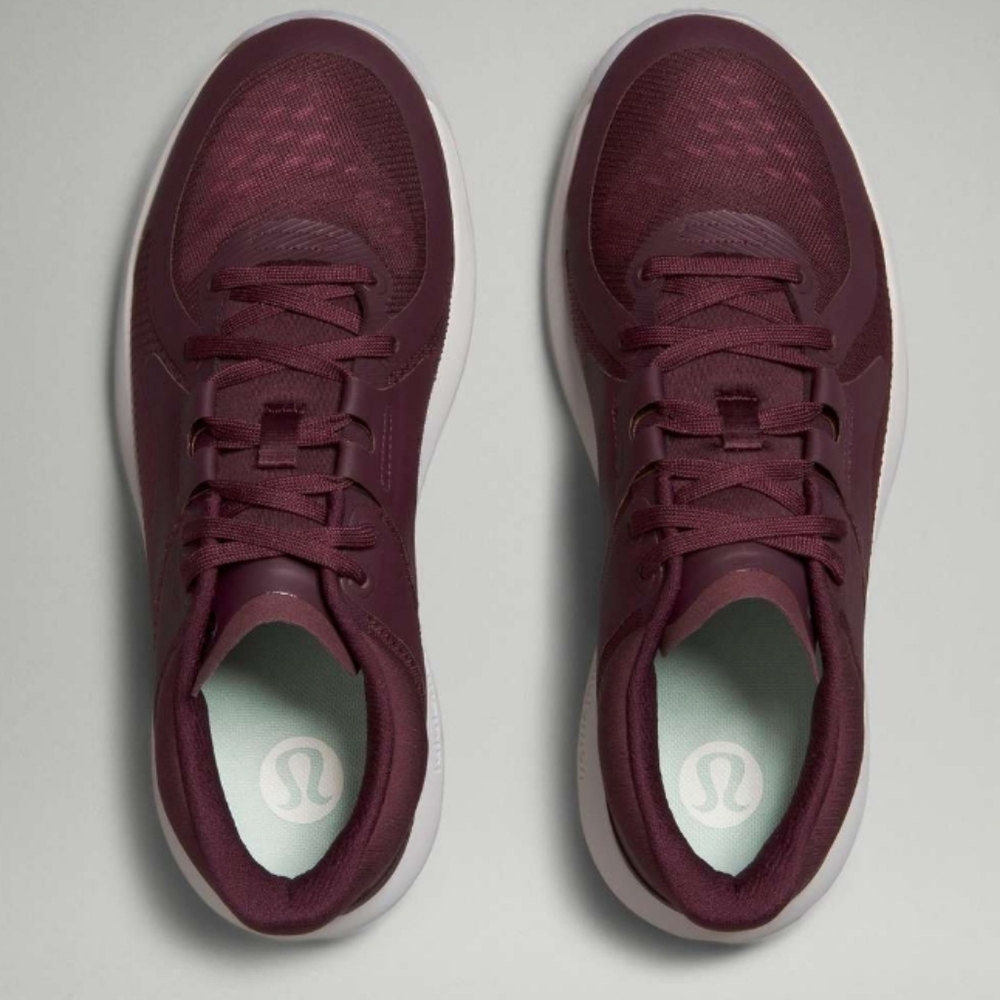 Lululemon Strongfeel Womens Training Shoe Cassis/Alpine White/Oceanic Size US 9
